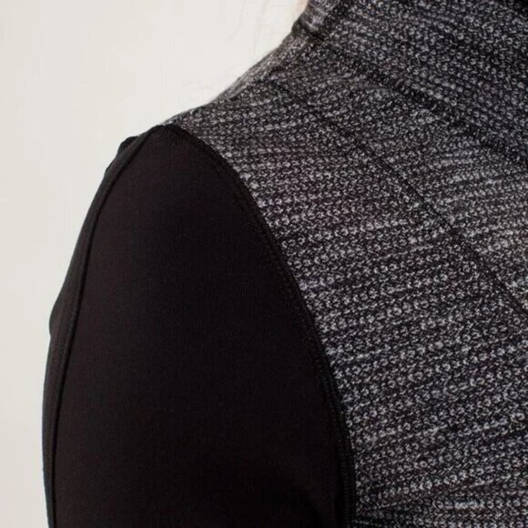 Lululemon Daily Yoga Jacket- Coco Pique Black Athletic Full Zip Jacket- Size 8 - Picture 6 of 15